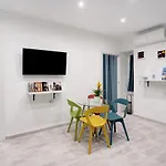 Apartamento Ampolla House *